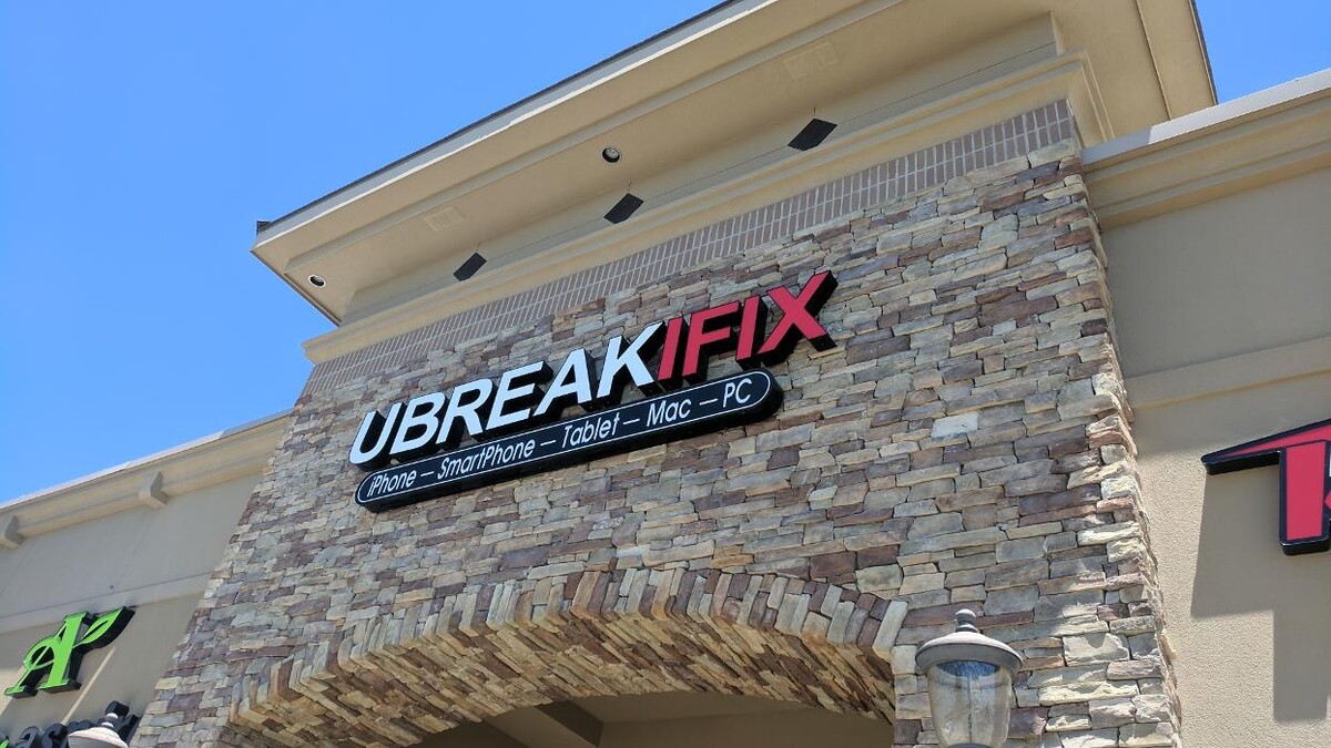 Images uBreakiFix - Phone and Computer Repair