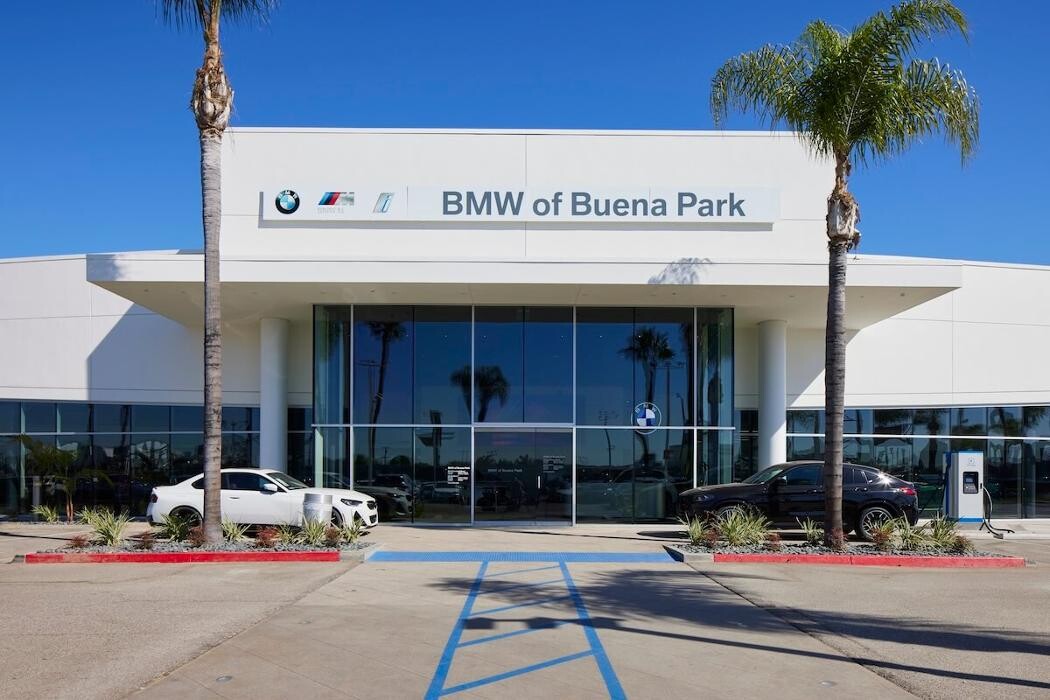 Images BMW of Buena Park
