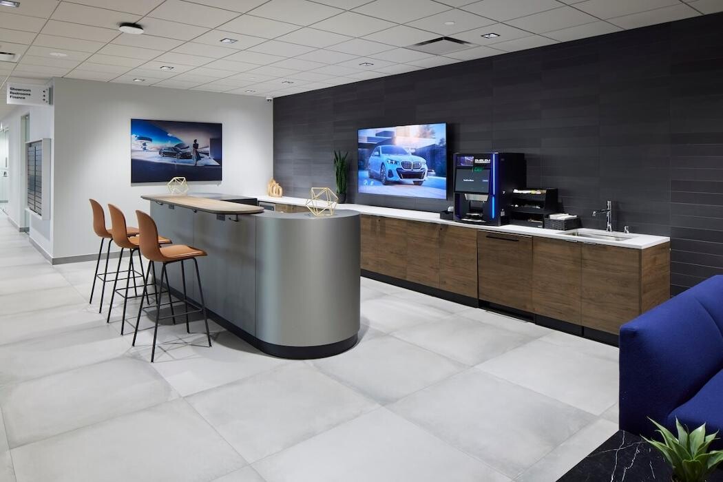 Images BMW of Buena Park