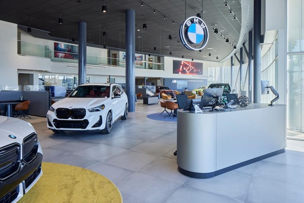 Images BMW of Buena Park