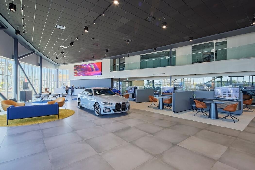 Images BMW of Buena Park