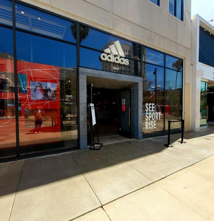 Images adidas Store Santa Monica