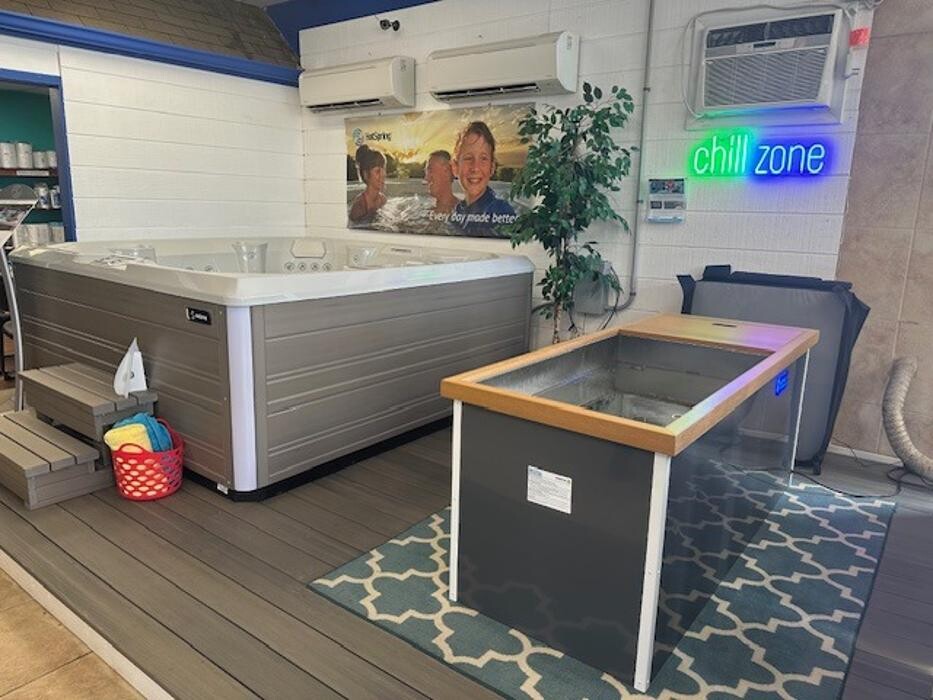 Images Valley Spas & Pools