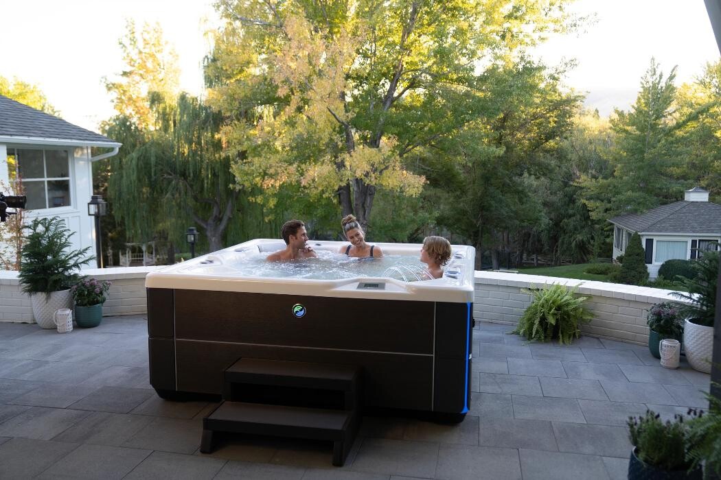 Images Valley Spas & Pools