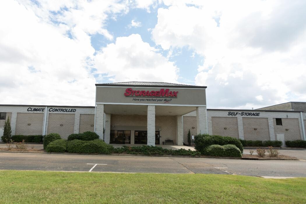 Images StorageMax Northtown