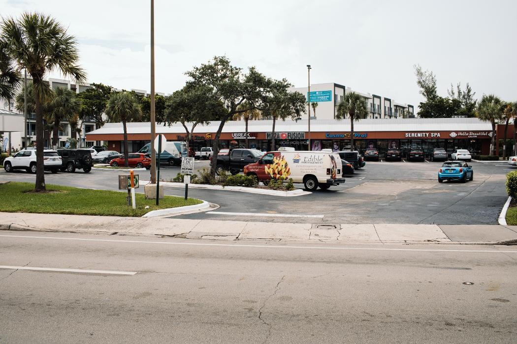 Images uBreakiFix - Phone and Computer Repair