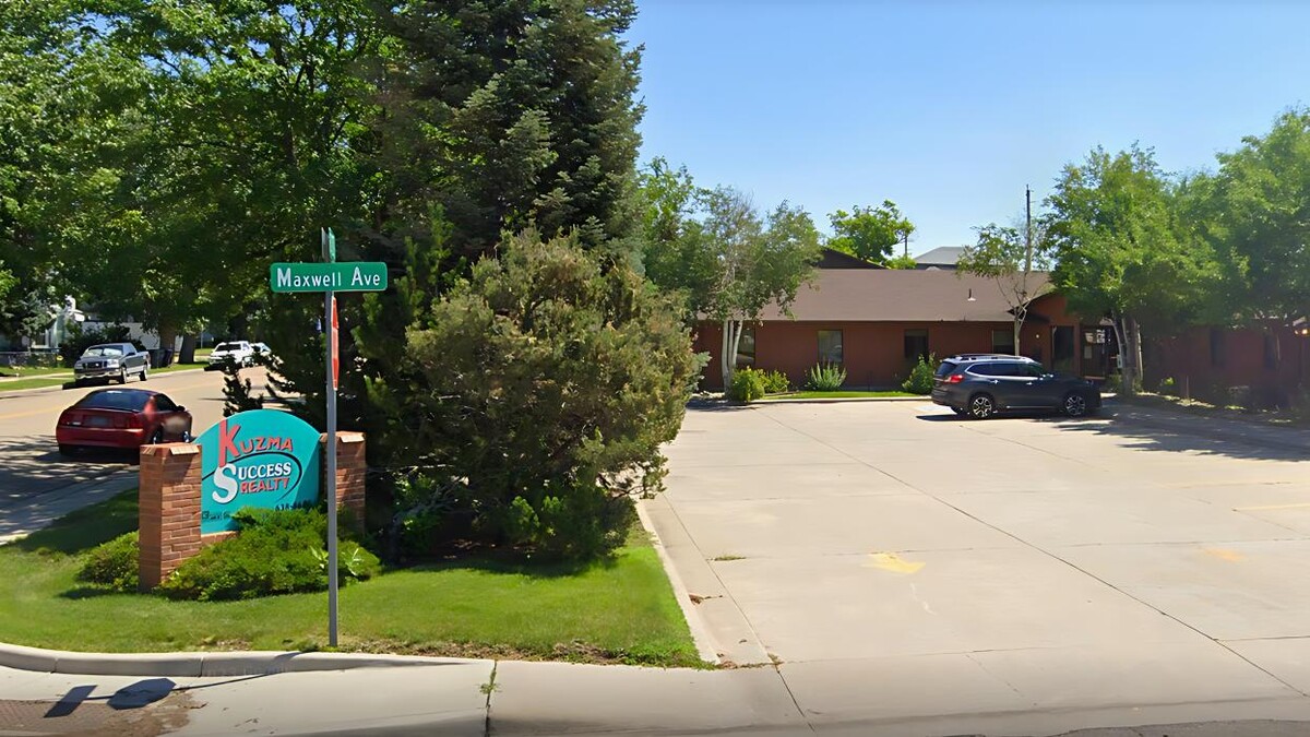 Images Kuzma Success Realty