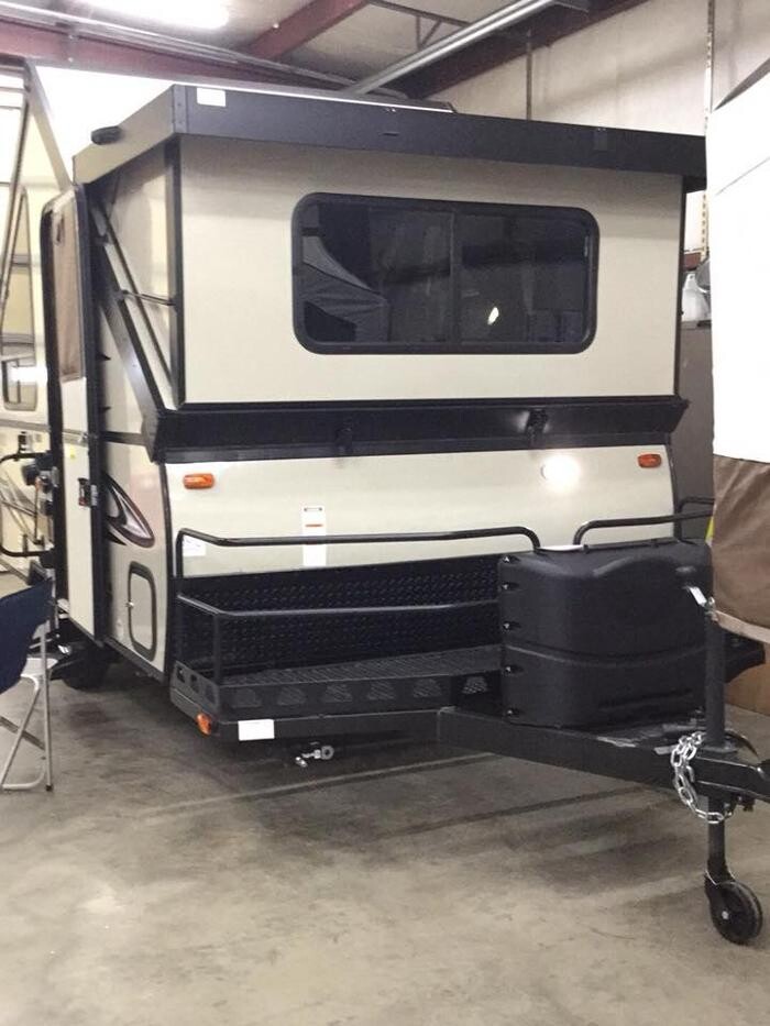 Images Lakeside RV Sales