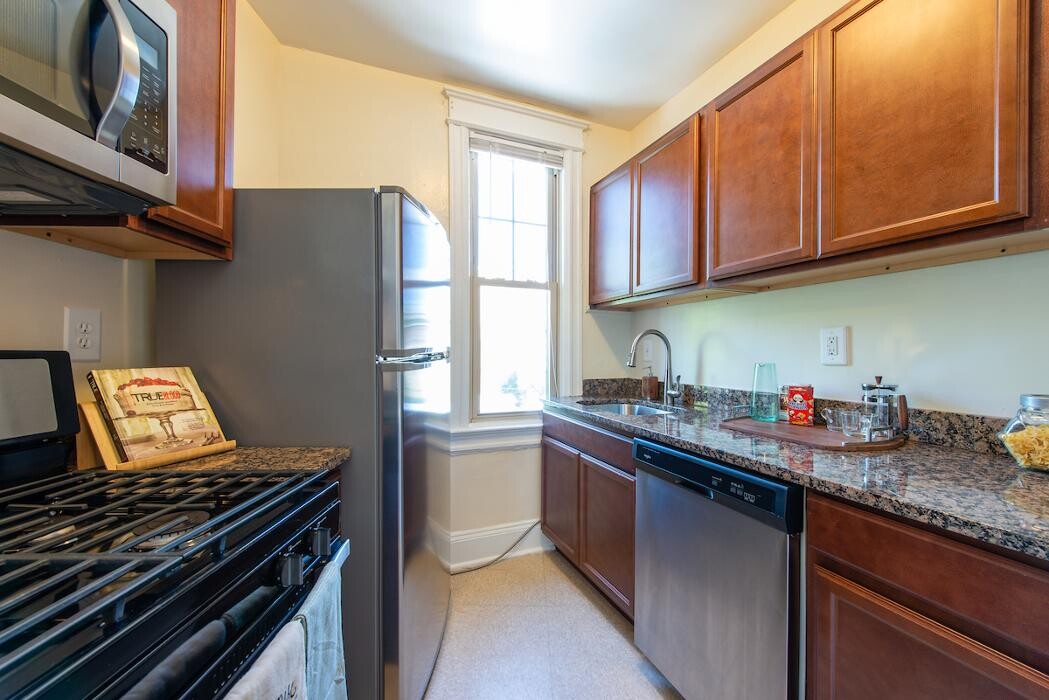 Images The Asbury Apartments