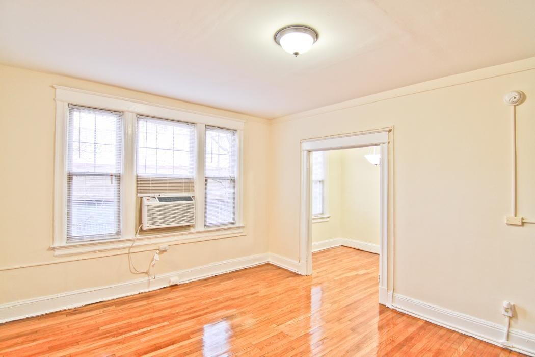 Images The Asbury Apartments