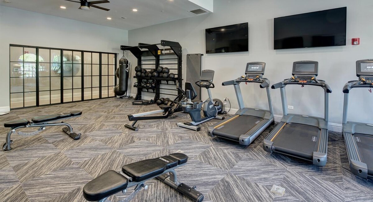 Images The MilTon Luxury Apartments