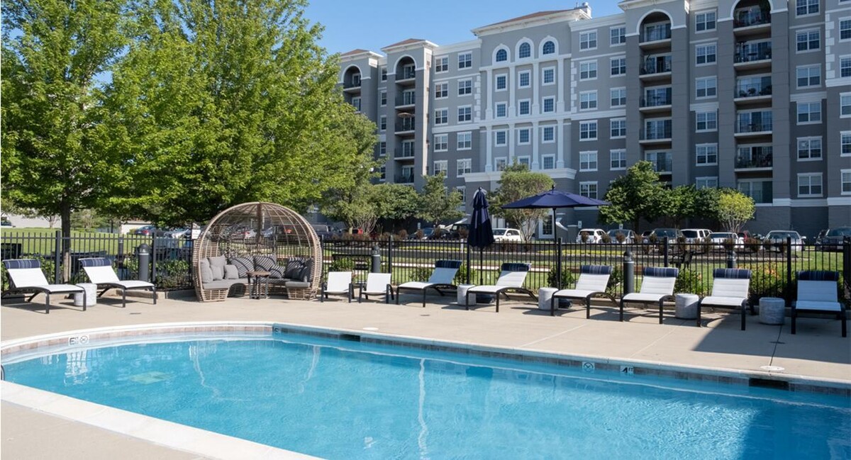 Images The MilTon Luxury Apartments