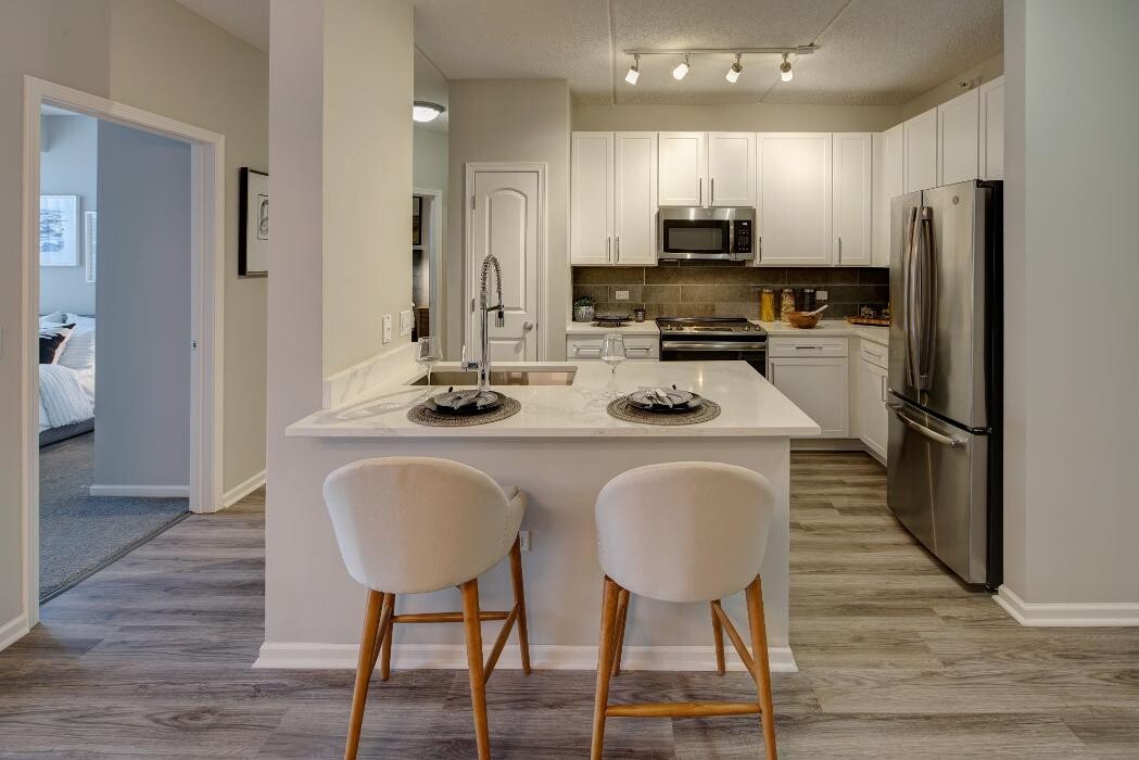 Images The MilTon Luxury Apartments