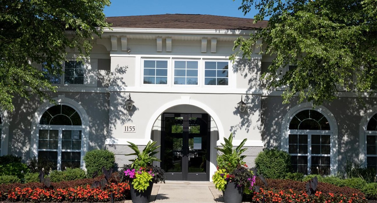 Images The MilTon Luxury Apartments