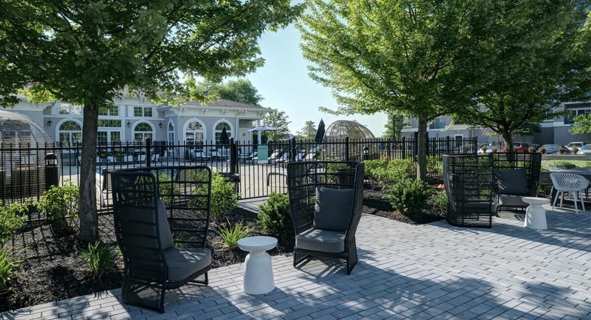 Images The MilTon Luxury Apartments