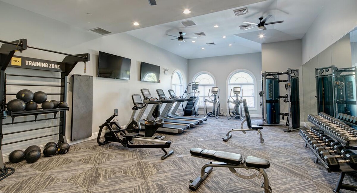 Images The MilTon Luxury Apartments