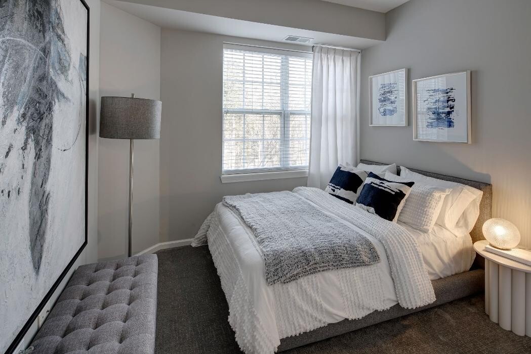 Images The MilTon Luxury Apartments