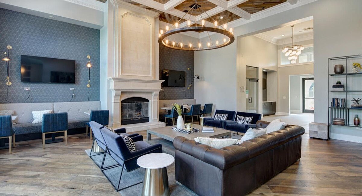 Images The MilTon Luxury Apartments