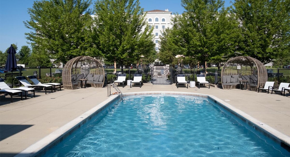 Images The MilTon Luxury Apartments