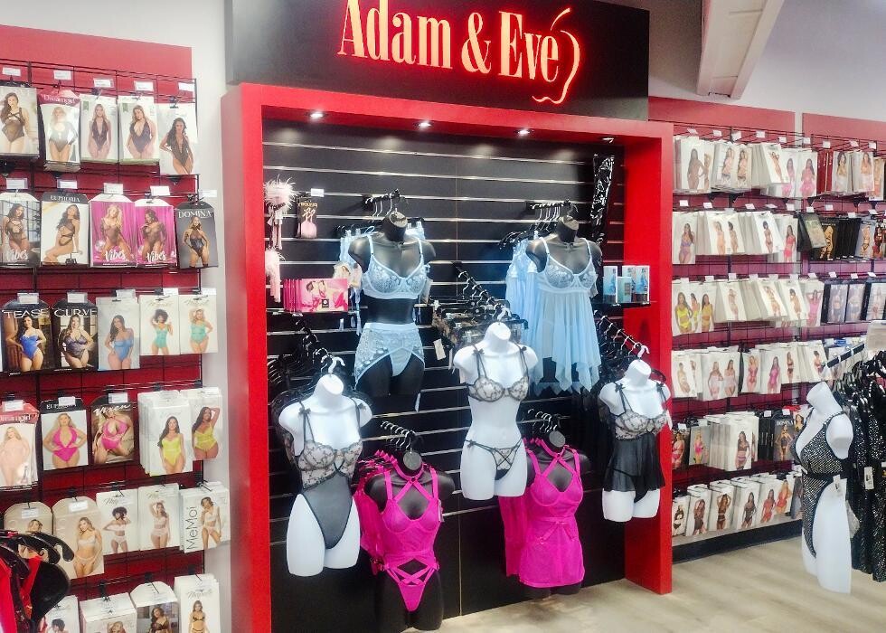 Images Adam & Eve Stores