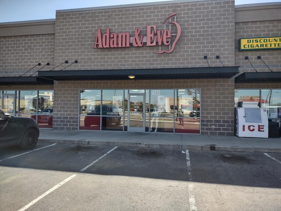 Images Adam & Eve Stores