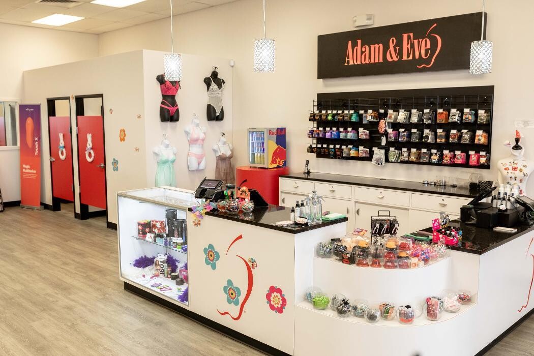 Images Adam & Eve Stores