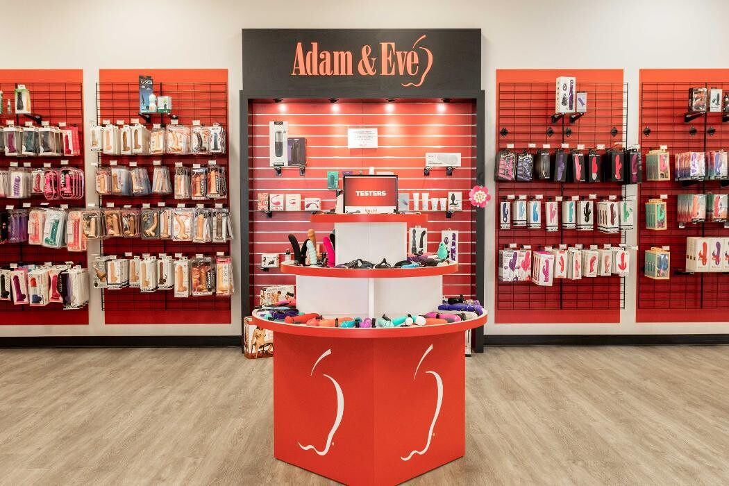 Images Adam & Eve Stores
