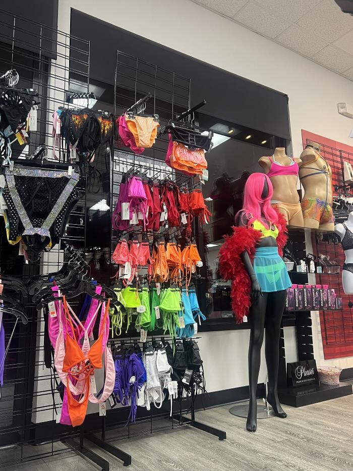 Images Adam & Eve Stores