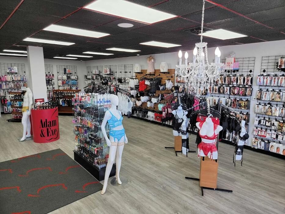 Images Adam & Eve Stores