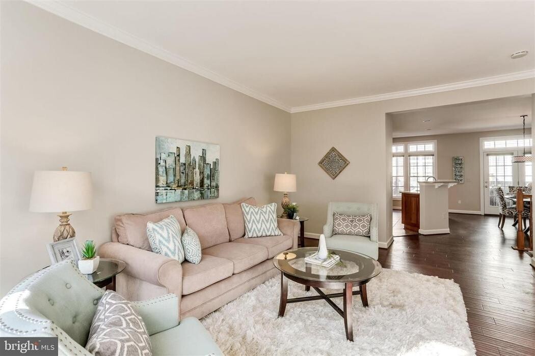Images Capitol Staging