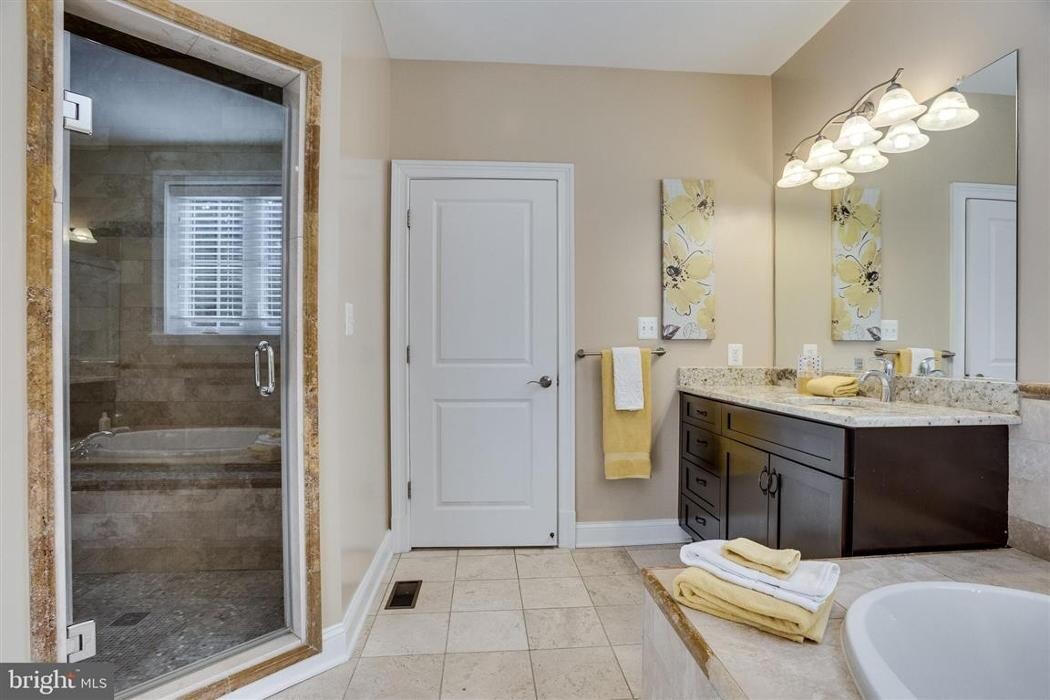 Images Capitol Staging