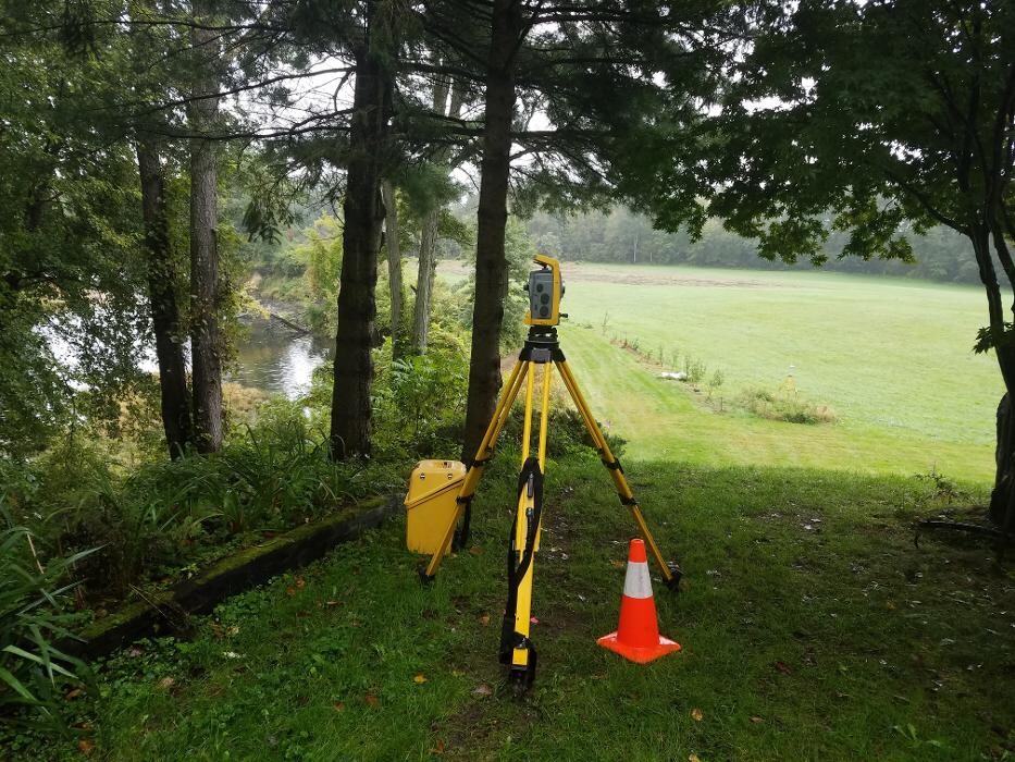 Images Huntley Survey & Design, PLLC