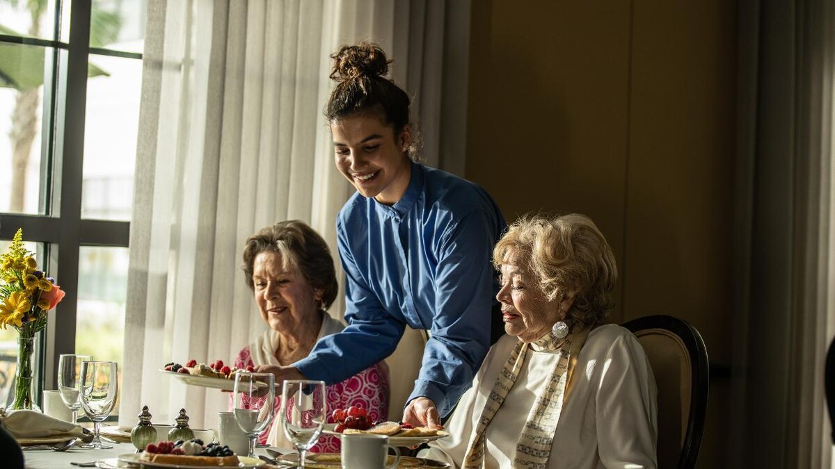 Images Grand Living At Indian Creek