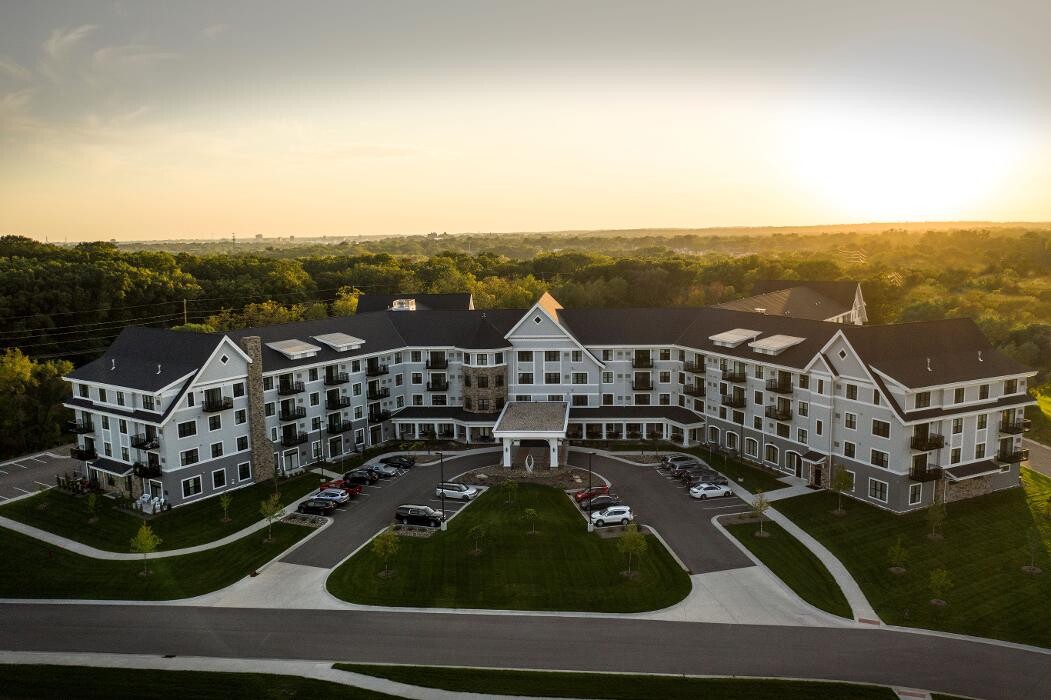 Images Grand Living At Indian Creek