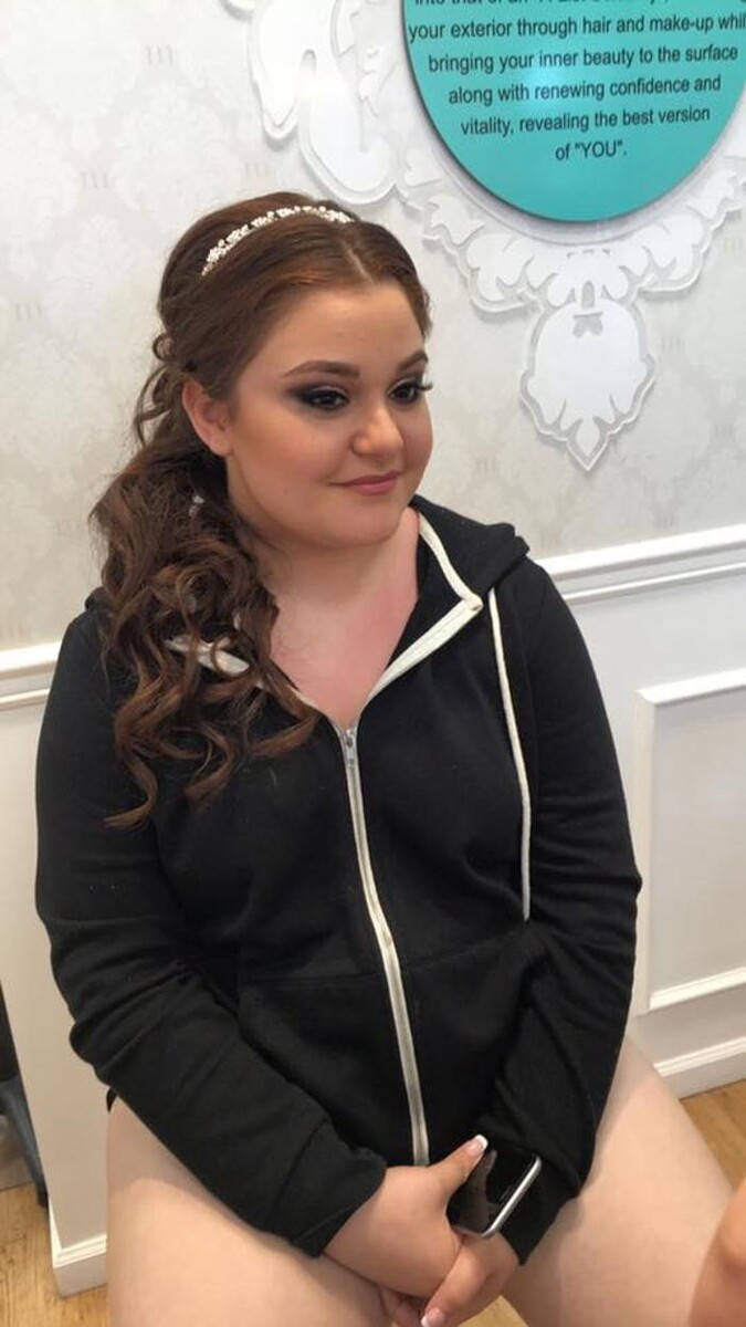 Images Moxie Salon And Beauty Bar - Wayne