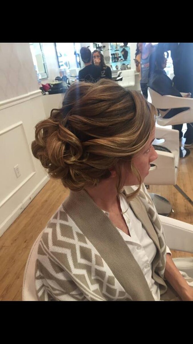 Images Moxie Salon And Beauty Bar - Montclair