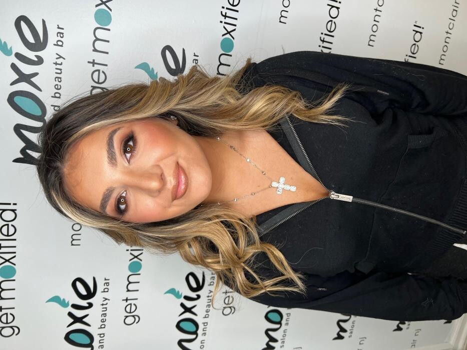 Images Moxie Salon And Beauty Bar - Montclair