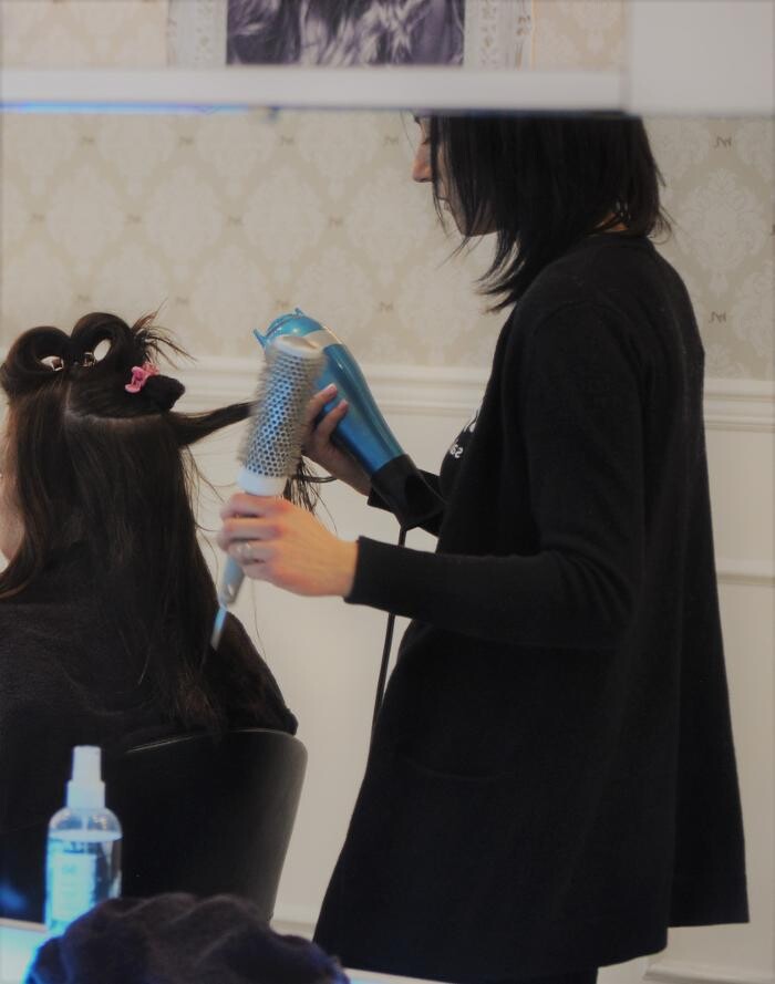 Images Moxie Salon and Beauty Bar - Livingston