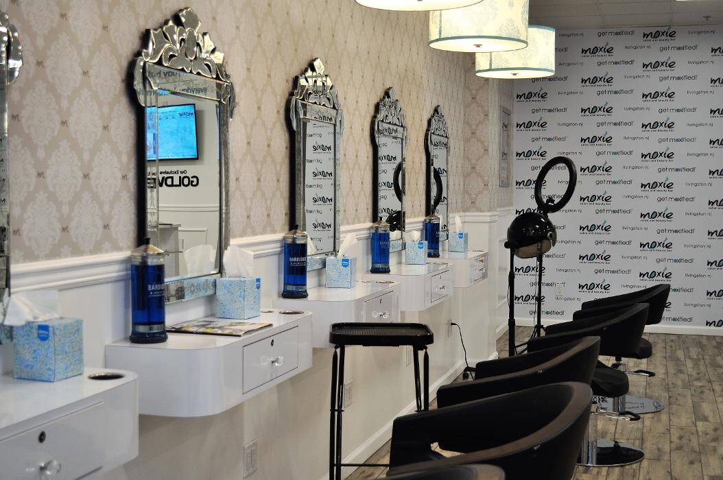 Images Moxie Salon and Beauty Bar - Livingston