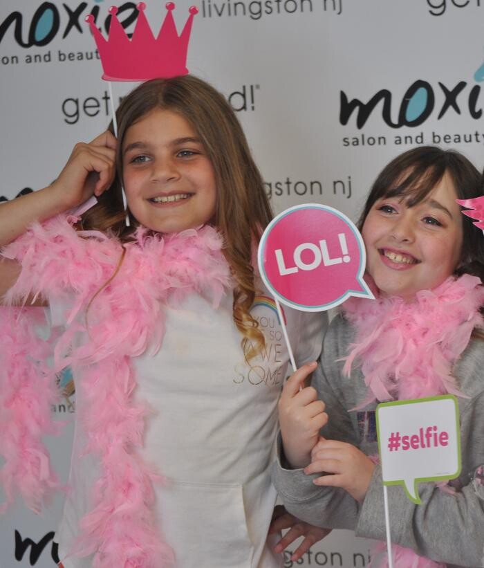 Images Moxie Salon and Beauty Bar - Livingston