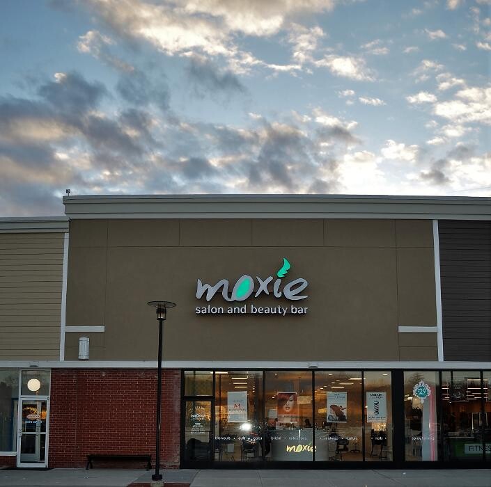 Images Moxie Salon and Beauty Bar - Livingston