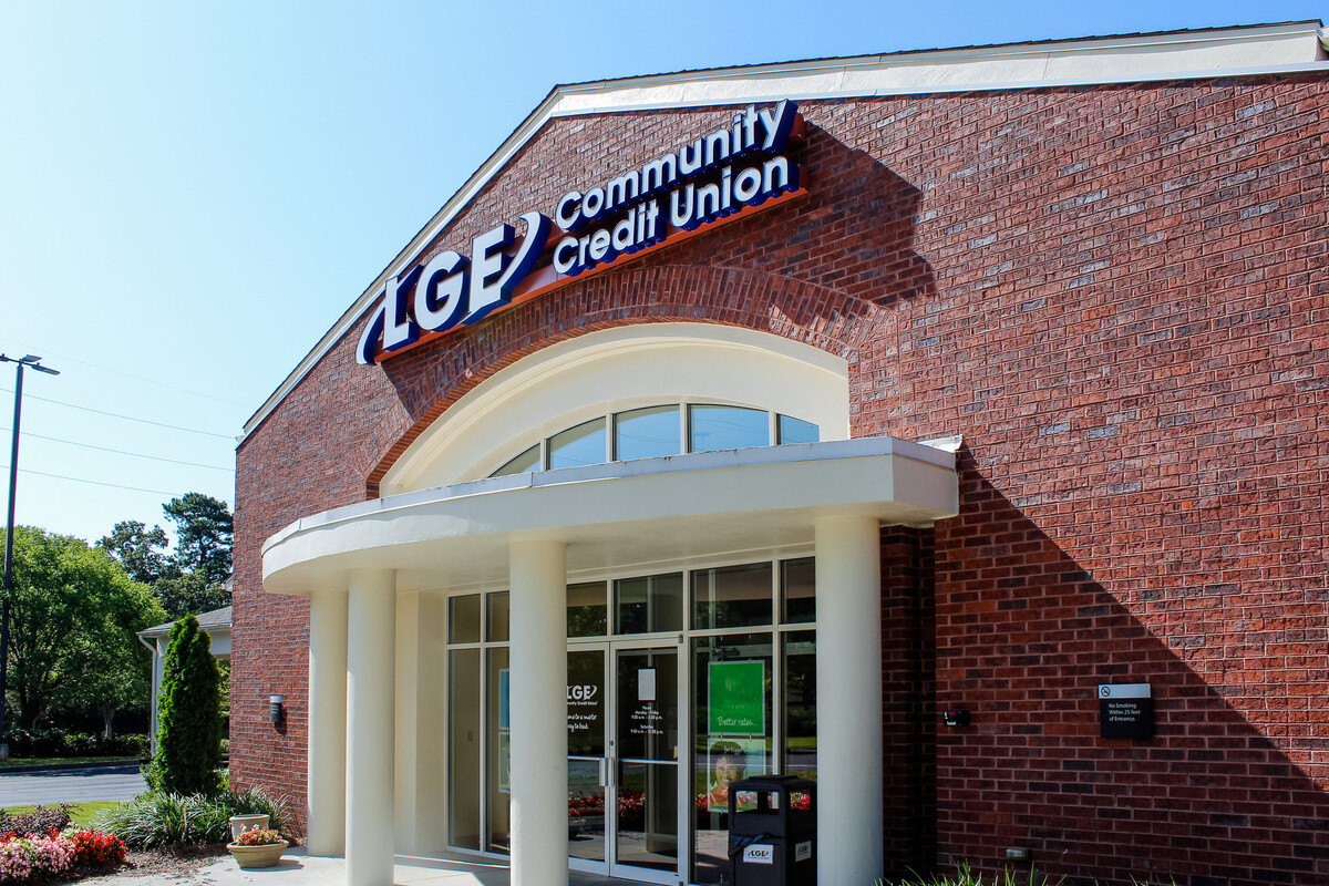 Images LGE Community Credit Union