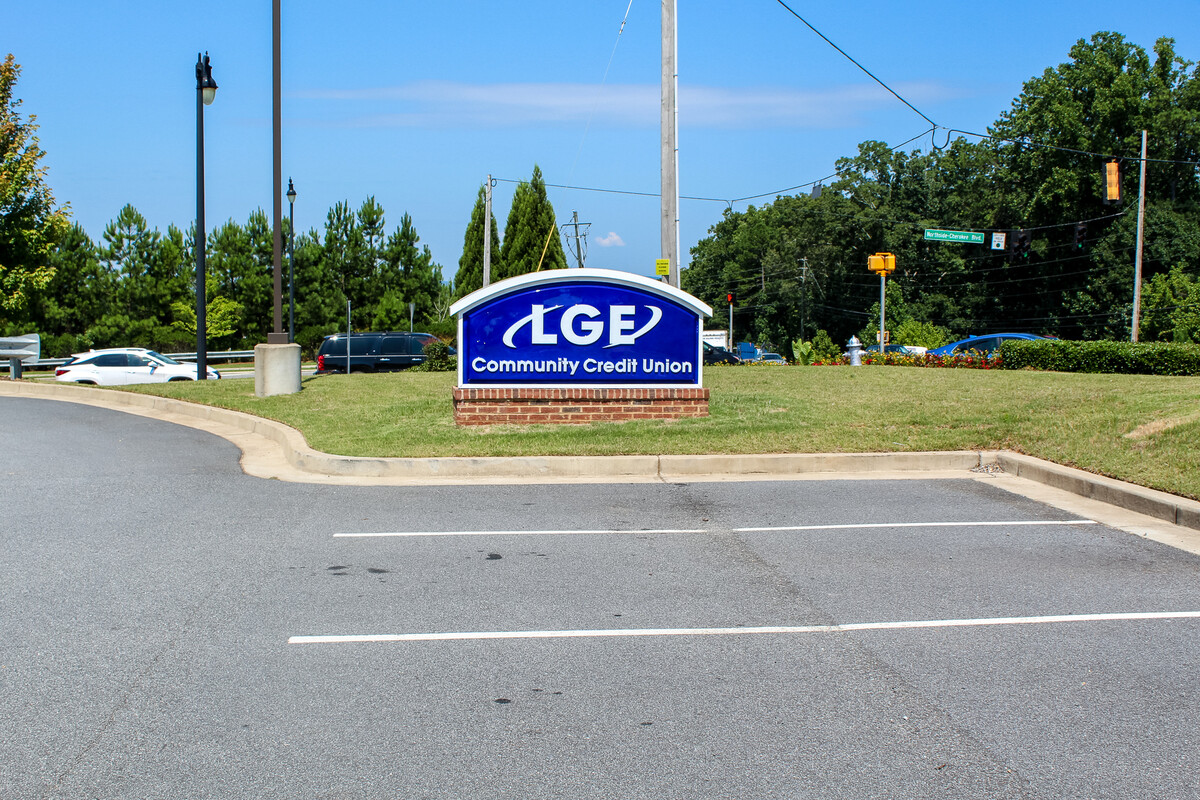Images LGE Community Credit Union