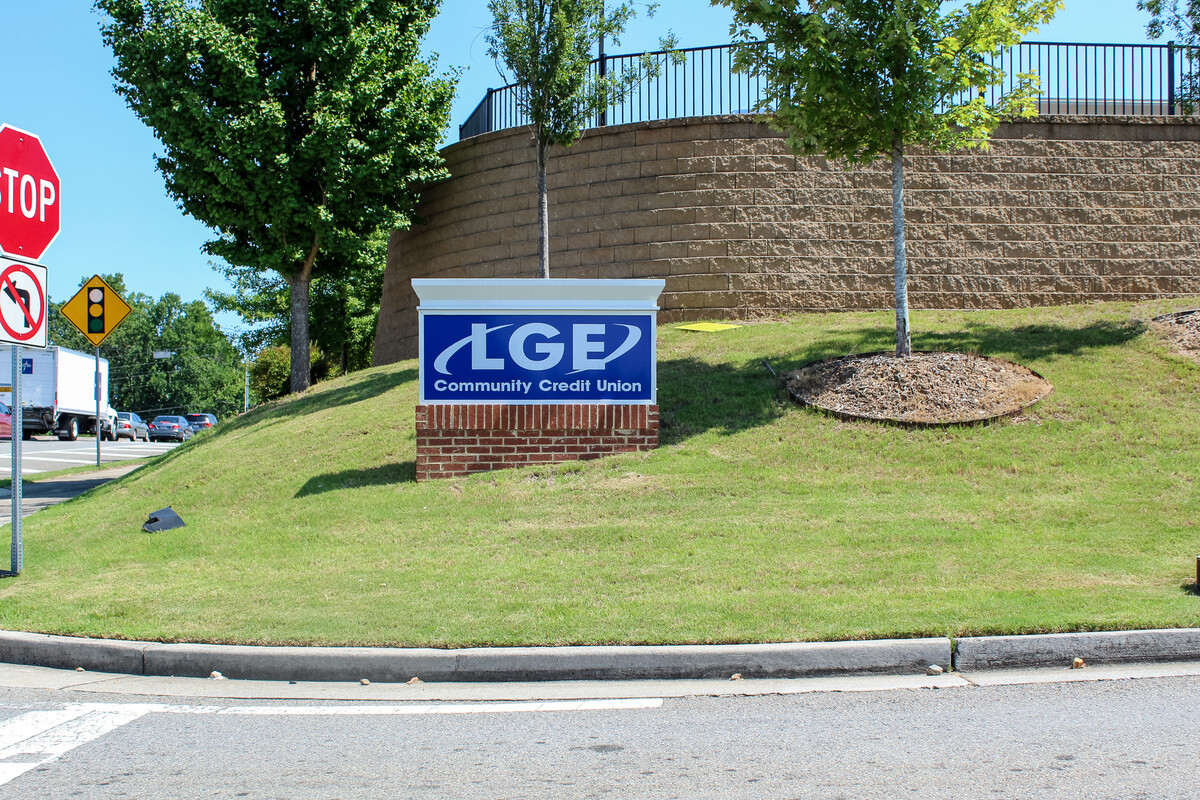 Images LGE Community Credit Union