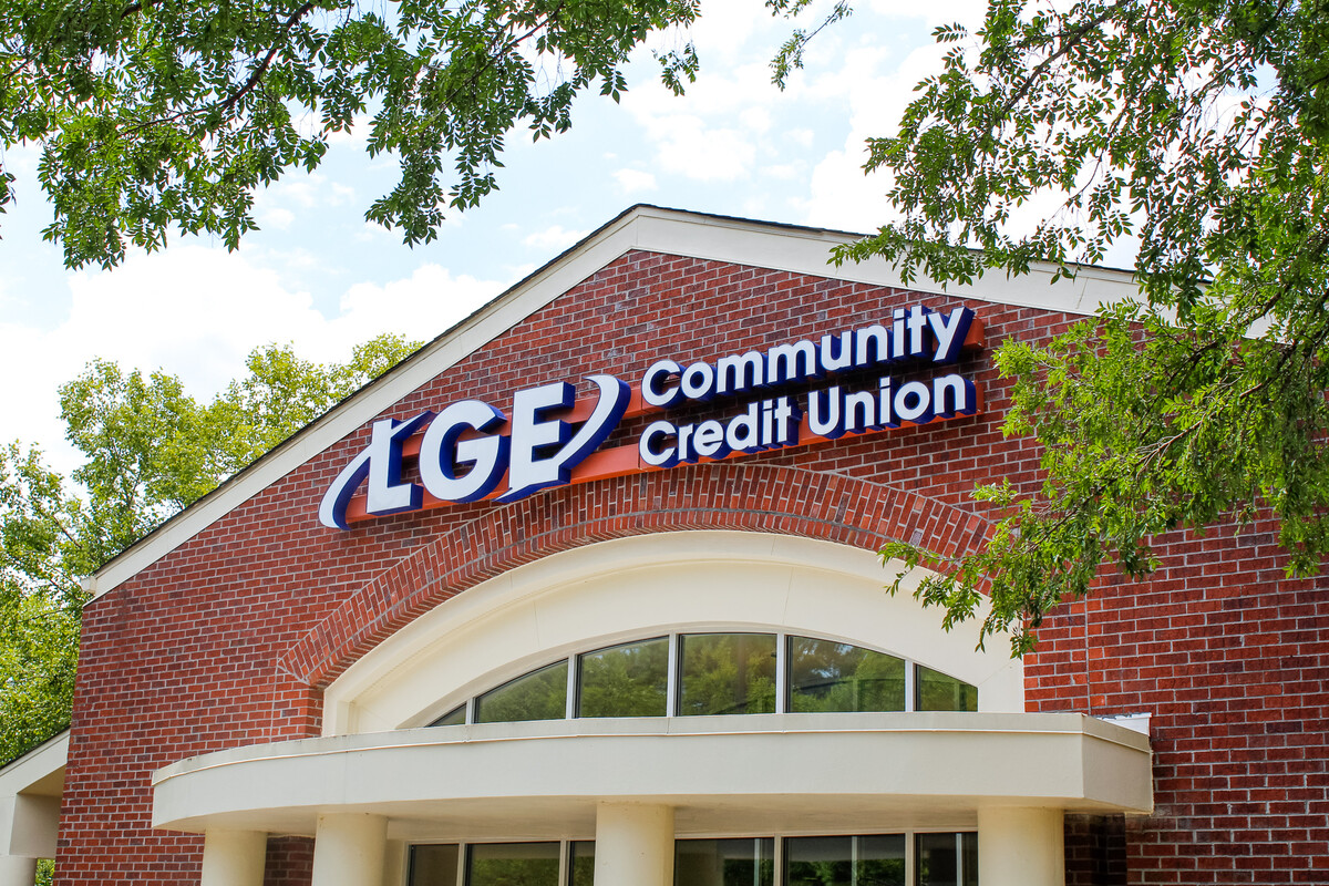 Images LGE Community Credit Union
