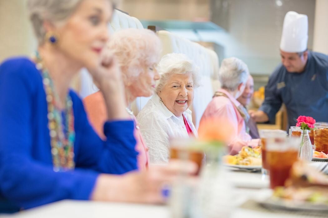 Images The Plaza at Edgemere