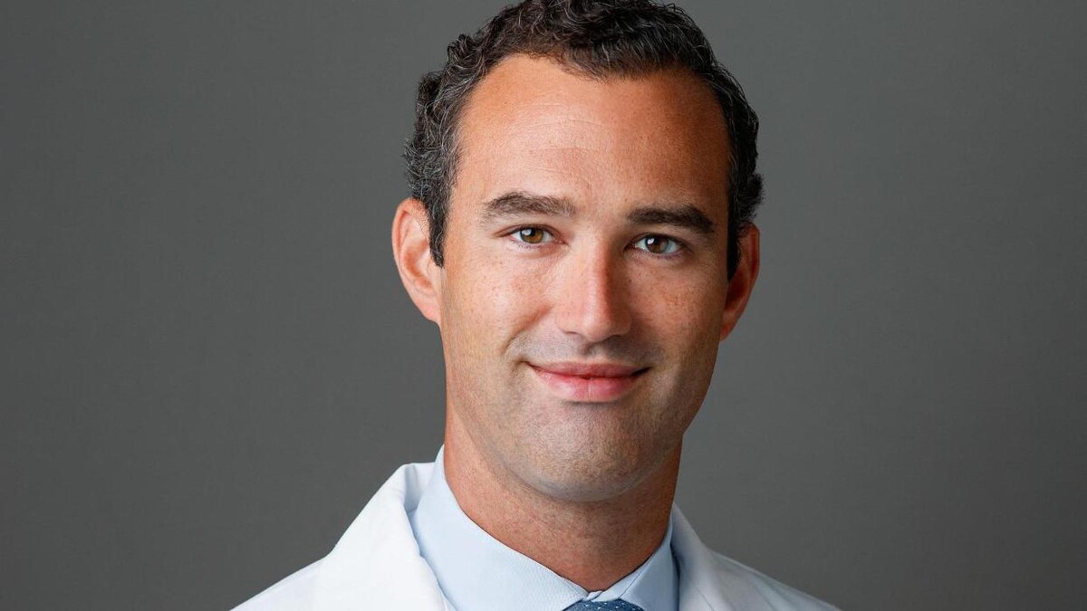 Images Steven J. McAnany, MD