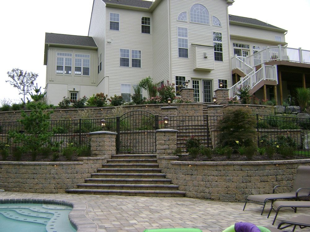 Images New Castle Lawn & Landscape