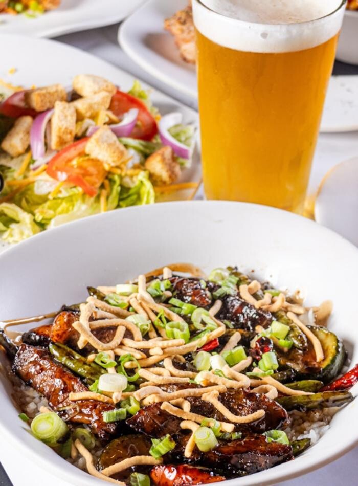 Images Prime Time Pub & Grill