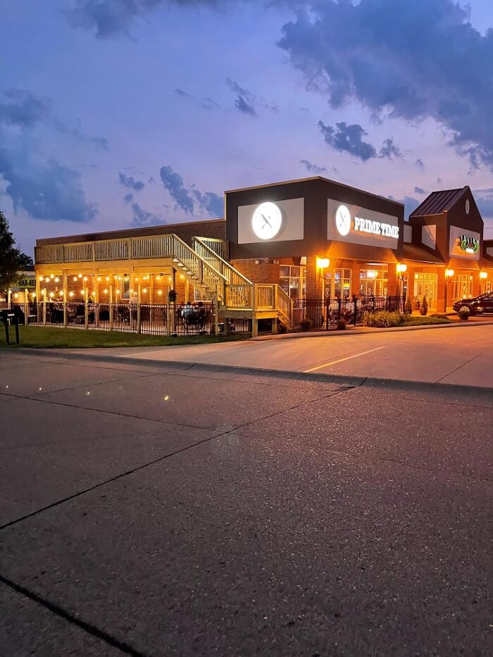 Images Prime Time Pub & Grill